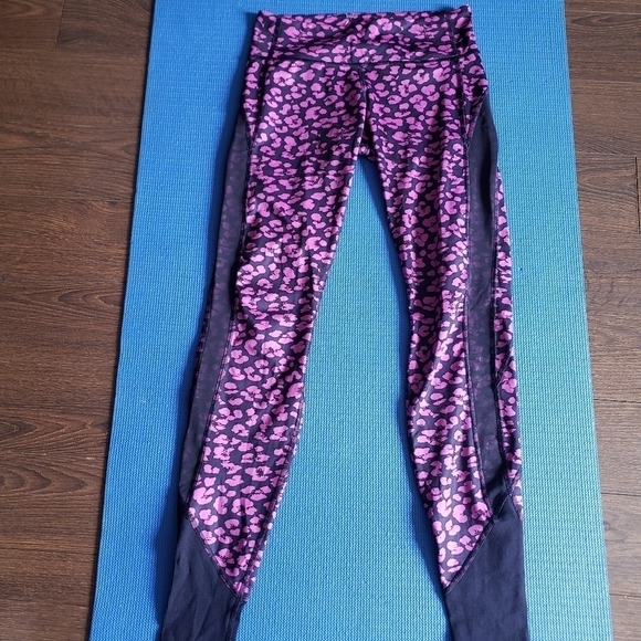 LULULEMON Leggings - Picture 5 of 16